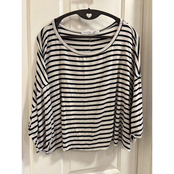 Altar'd State Cropped White and Black Striped Relaxed Fit Tee Size XL - Picture 1 of 3